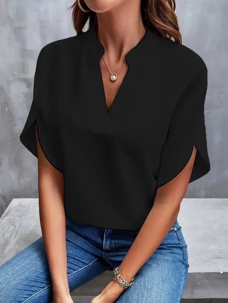 Annemie | Stylish V-Neck Flowing Blouse
